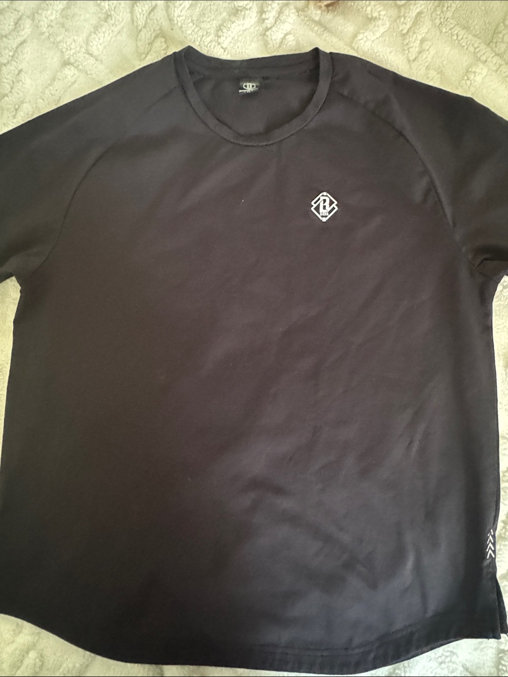 BL101 Crewneck moisture wicking top YL